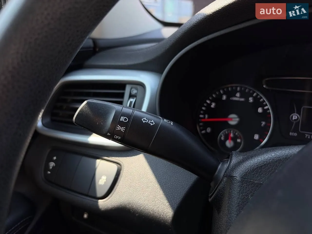 2015 Kia Sorento - мініатюра 14