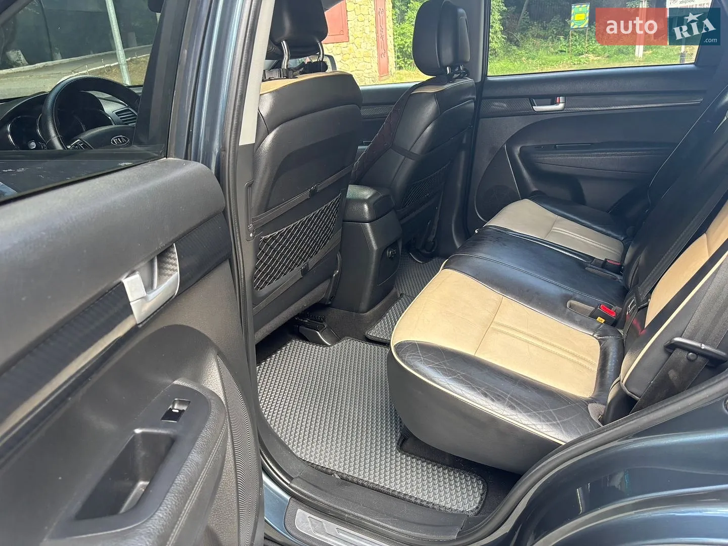 2010 Kia Sorento - мініатюра 22