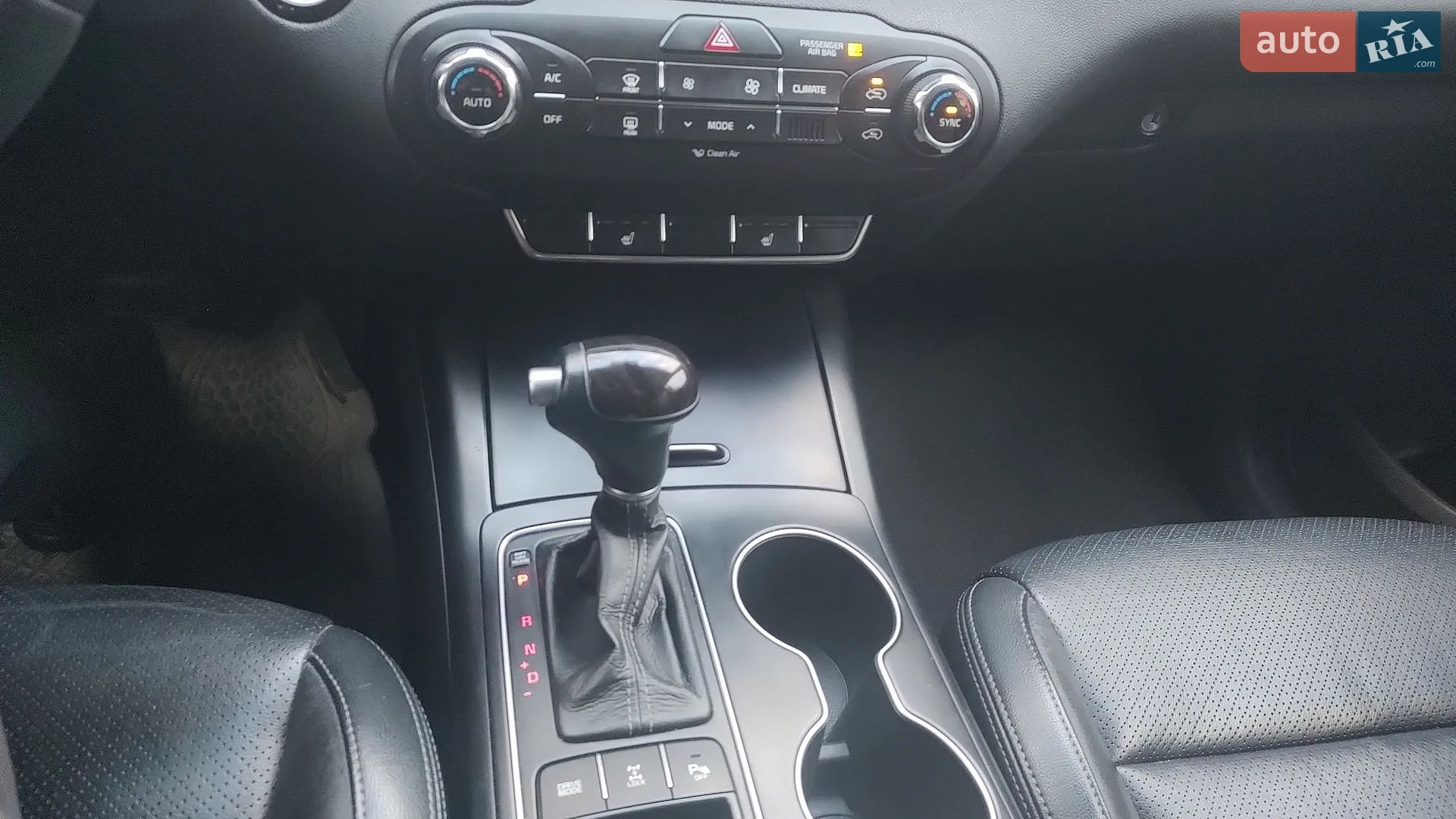 2017 Kia Sorento - мініатюра 6