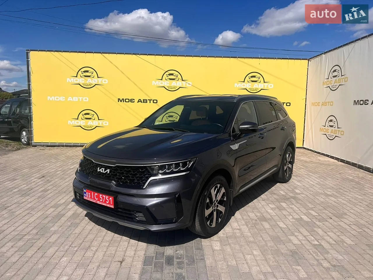 2016 Kia Carnival - мініатюра 29