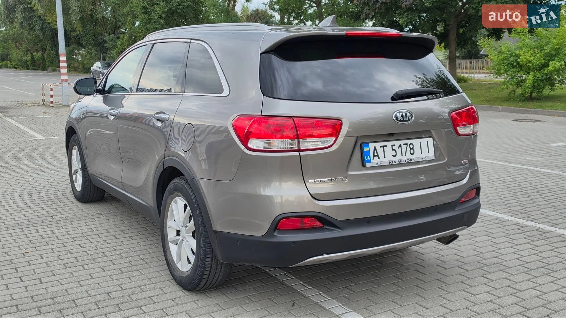 2016 Kia Sorento - мініатюра 11