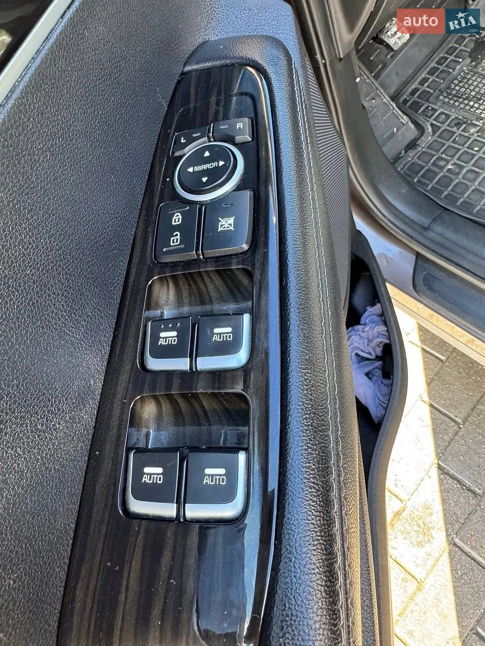 2019 Kia Sorento - мініатюра 17