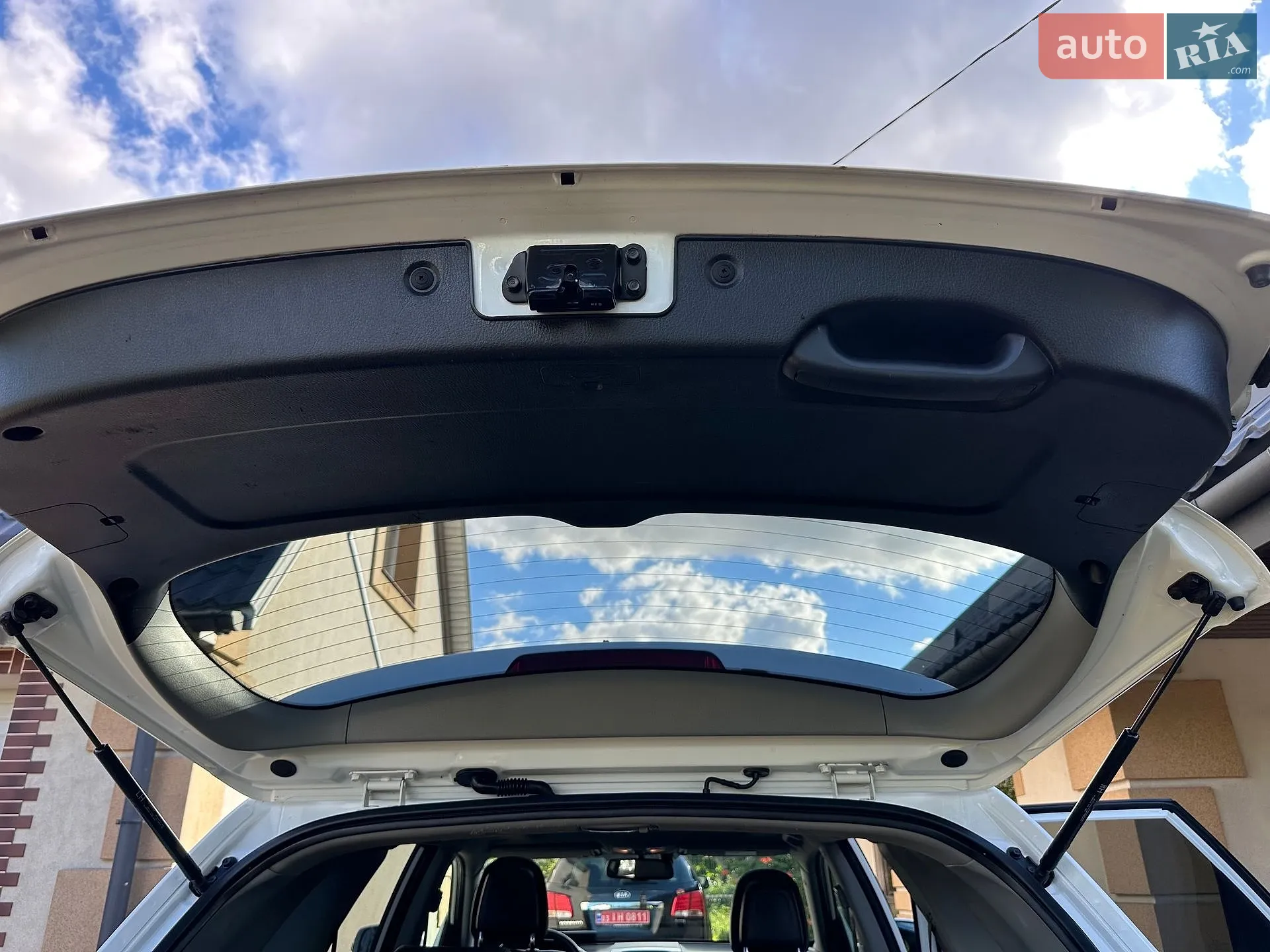 2011 Kia Sorento - мініатюра 180