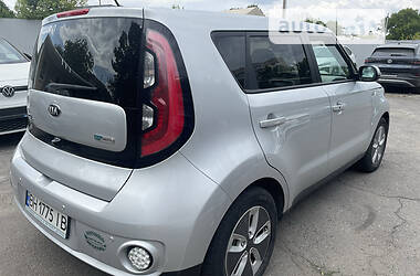 Универсал Kia Soul EV 2017 в Одессе