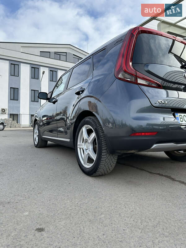 Позашляховик / Кросовер Kia Soul EV 2019 в Чорткові