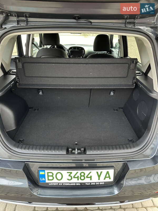 Позашляховик / Кросовер Kia Soul EV 2019 в Чорткові