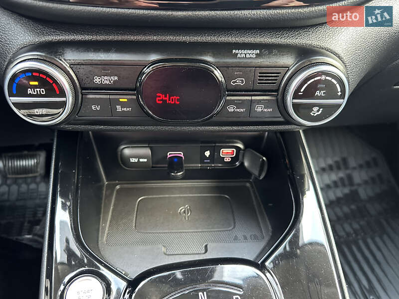 Позашляховик / Кросовер Kia Soul EV 2019 в Чорткові