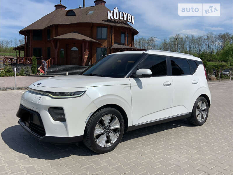 Позашляховик / Кросовер Kia Soul EV 2020 в Житомирі