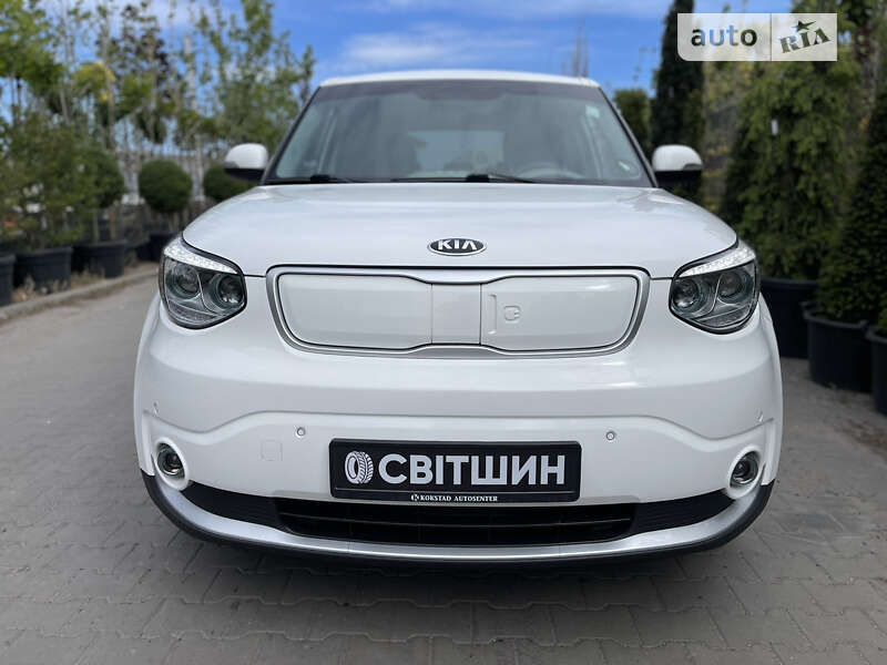 Внедорожник / Кроссовер Kia Soul EV 2016 в Луцке