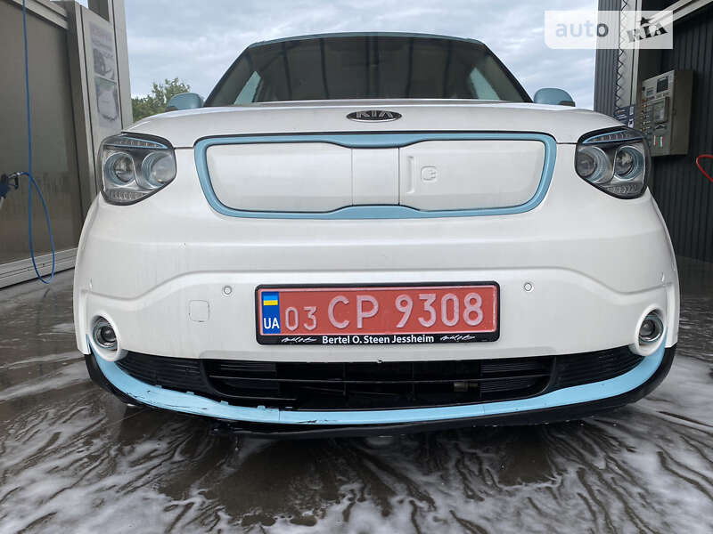 Внедорожник / Кроссовер Kia Soul EV 2016 в Львове