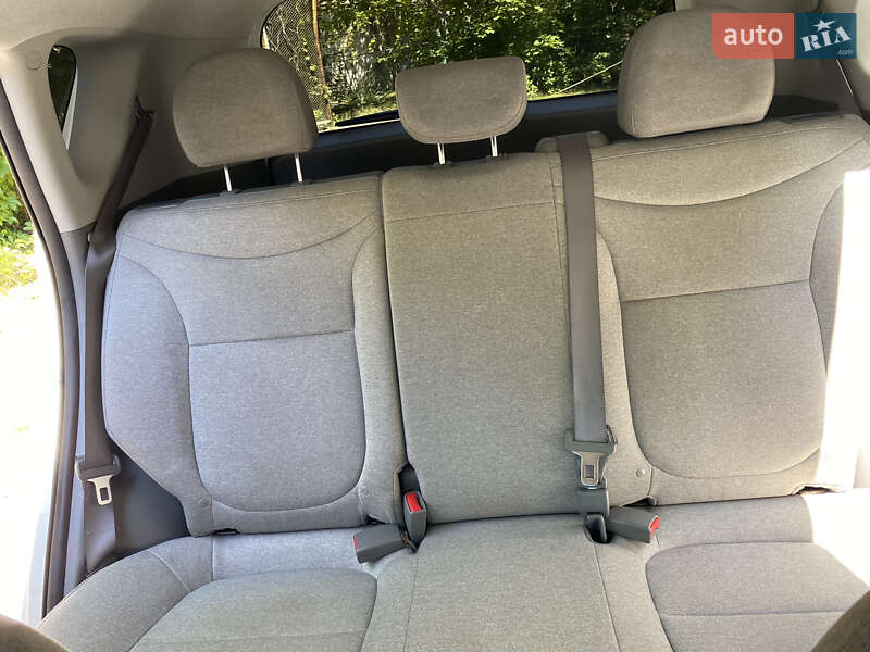 Позашляховик / Кросовер Kia Soul EV 2017 в Одесі фото 10 Позашляховик / Кросовер Kia Soul EV 2017 в Одесі