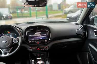 Внедорожник / Кроссовер Kia Soul EV 2020 в Червонограде