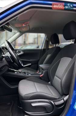 Внедорожник / Кроссовер Kia Soul EV 2020 в 
