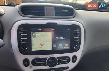 Позашляховик / Кросовер Kia Soul EV 2015 в 