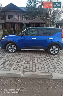 Внедорожник / Кроссовер Kia Soul EV 2020 в 