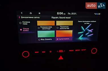 Внедорожник / Кроссовер Kia Soul EV 2019 в 