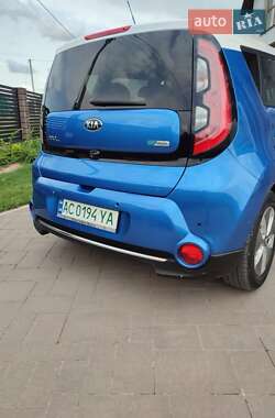 Внедорожник / Кроссовер Kia Soul EV 2018 в 