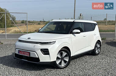 Позашляховик / Кросовер Kia Soul EV 2020 в 