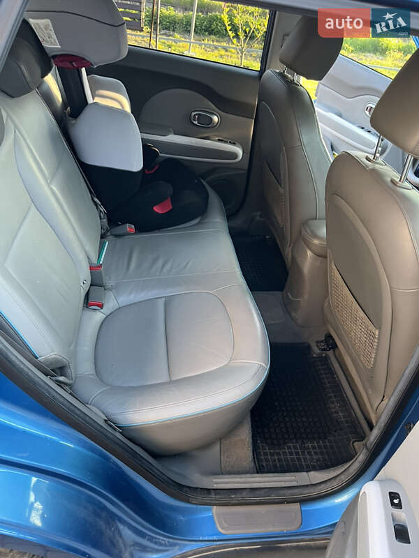 Внедорожник / Кроссовер Kia Soul EV 2014 в Львове фото 15 Внедорожник / Кроссовер Kia Soul EV 2014 в Львове
