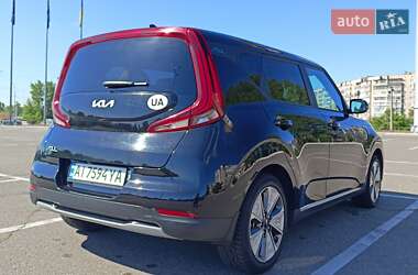 Внедорожник / Кроссовер Kia Soul EV 2022 в 