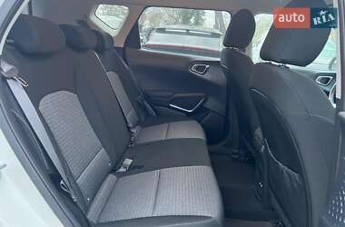 Внедорожник / Кроссовер Kia Soul EV 2023 в 
