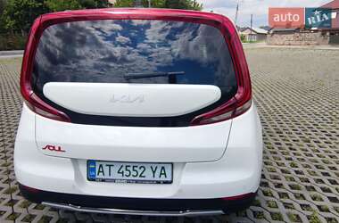 Внедорожник / Кроссовер Kia Soul EV 2022 в 