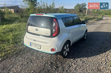 Внедорожник / Кроссовер Kia Soul EV 2015 в 