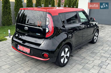 Внедорожник / Кроссовер Kia Soul EV 2015 в 