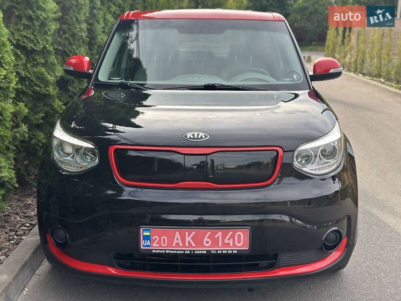 Позашляховик / Кросовер Kia Soul EV 2015 в Вінниці