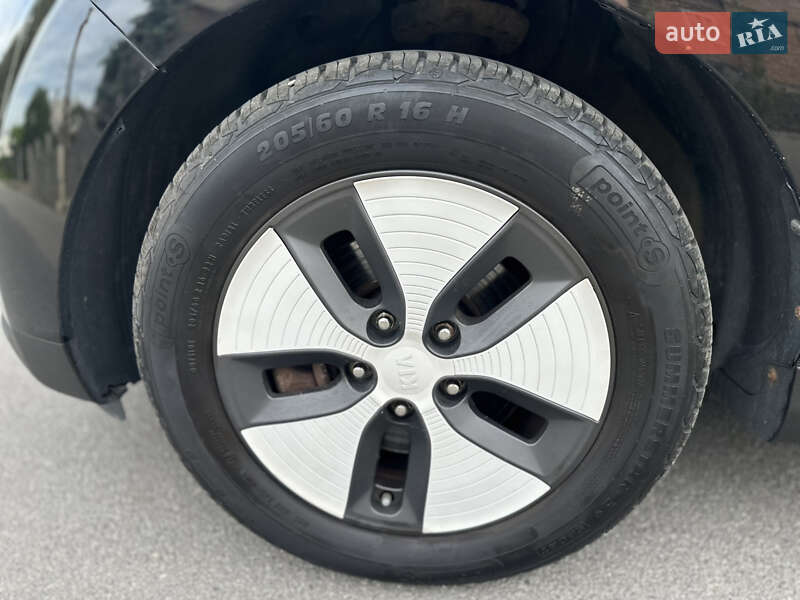 Позашляховик / Кросовер Kia Soul EV 2015 в Вінниці