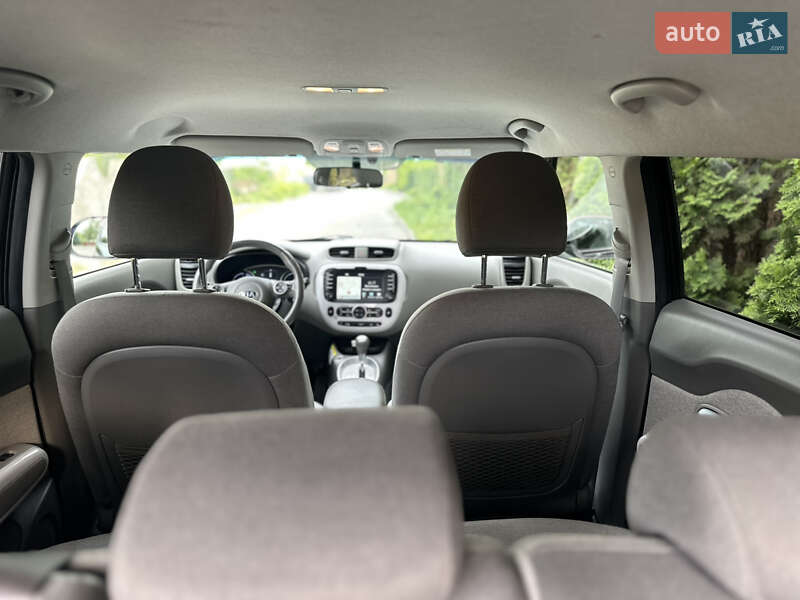 Позашляховик / Кросовер Kia Soul EV 2015 в Вінниці