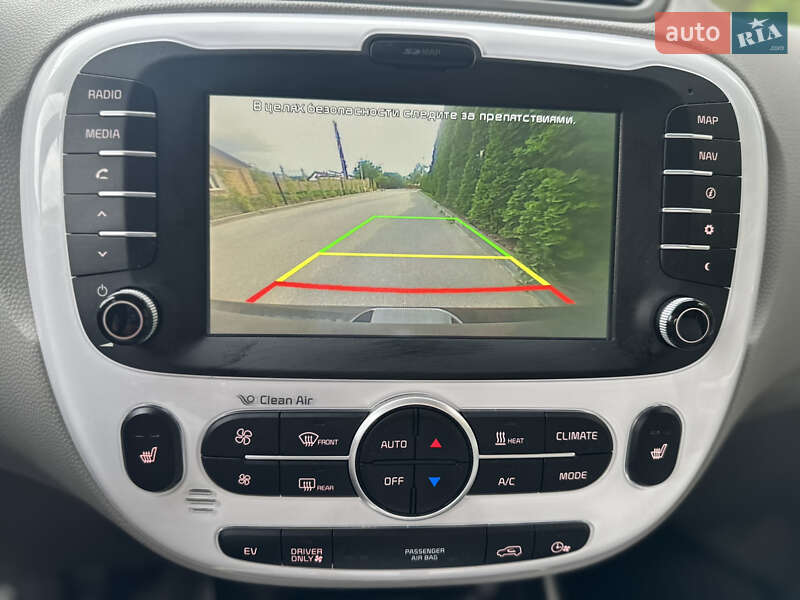 Позашляховик / Кросовер Kia Soul EV 2015 в Вінниці