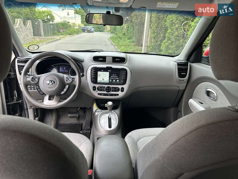 Позашляховик / Кросовер Kia Soul EV 2015 в Вінниці