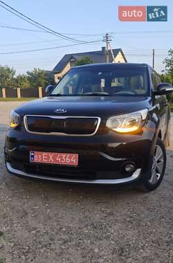 Внедорожник / Кроссовер Kia Soul EV 2016 в Новояворовске