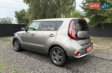 Внедорожник / Кроссовер Kia Soul EV 2015 в 