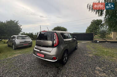 Внедорожник / Кроссовер Kia Soul EV 2015 в 