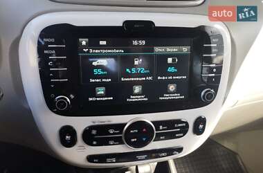 Внедорожник / Кроссовер Kia Soul EV 2015 в Львове