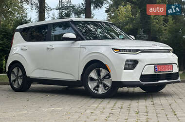 Позашляховик / Кросовер Kia Soul EV 2020 в 