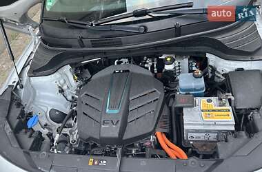Внедорожник / Кроссовер Kia Soul EV 2021 в 
