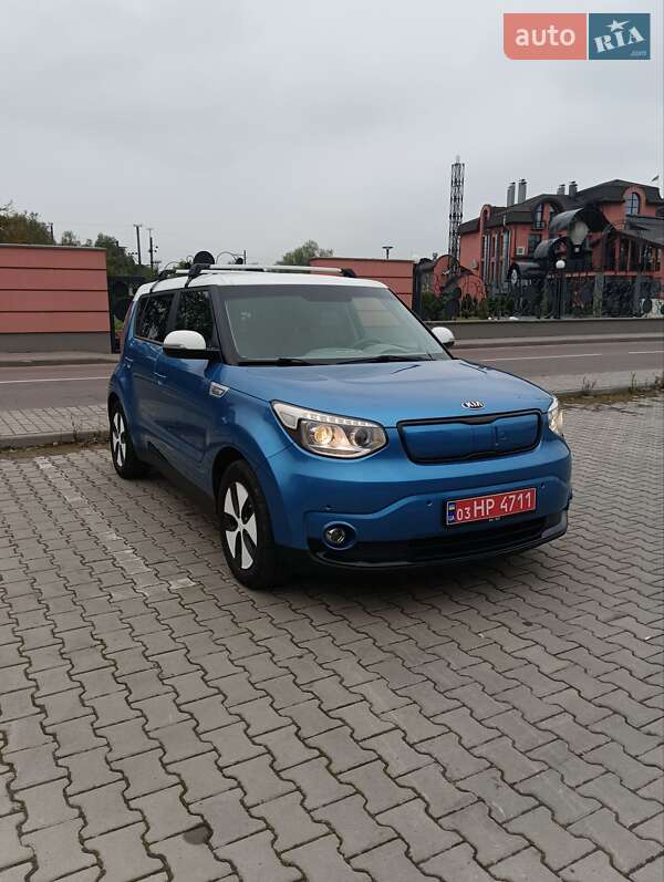 Внедорожник / Кроссовер Kia Soul EV 2016 в Дрогобыче