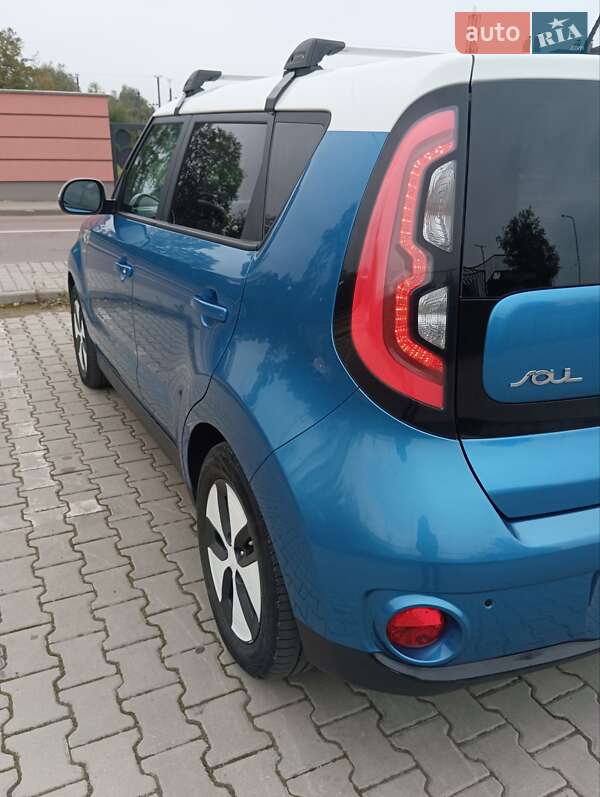 Внедорожник / Кроссовер Kia Soul EV 2016 в Дрогобыче