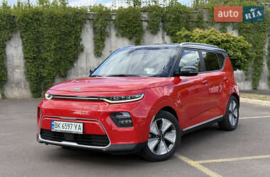 Внедорожник / Кроссовер Kia Soul EV 2020 в 