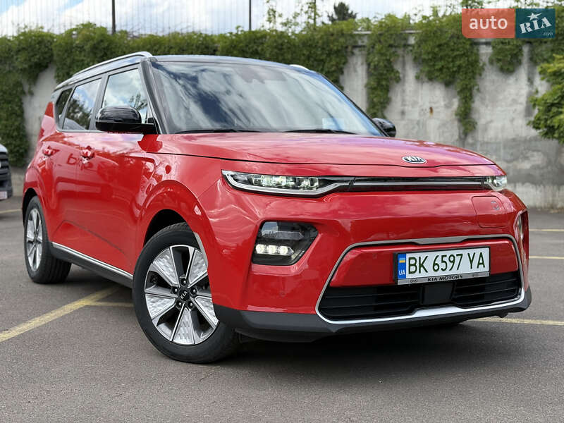 Позашляховик / Кросовер Kia Soul EV 2020 в Рівному