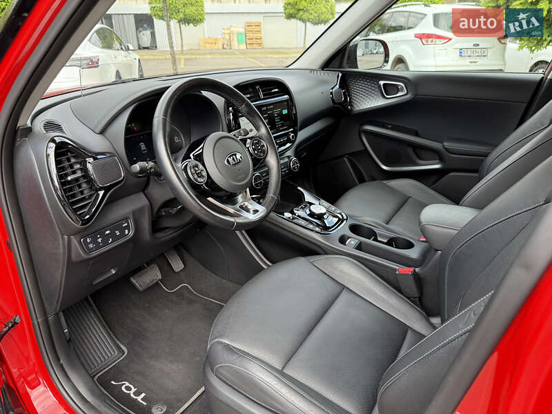 Позашляховик / Кросовер Kia Soul EV 2020 в Рівному