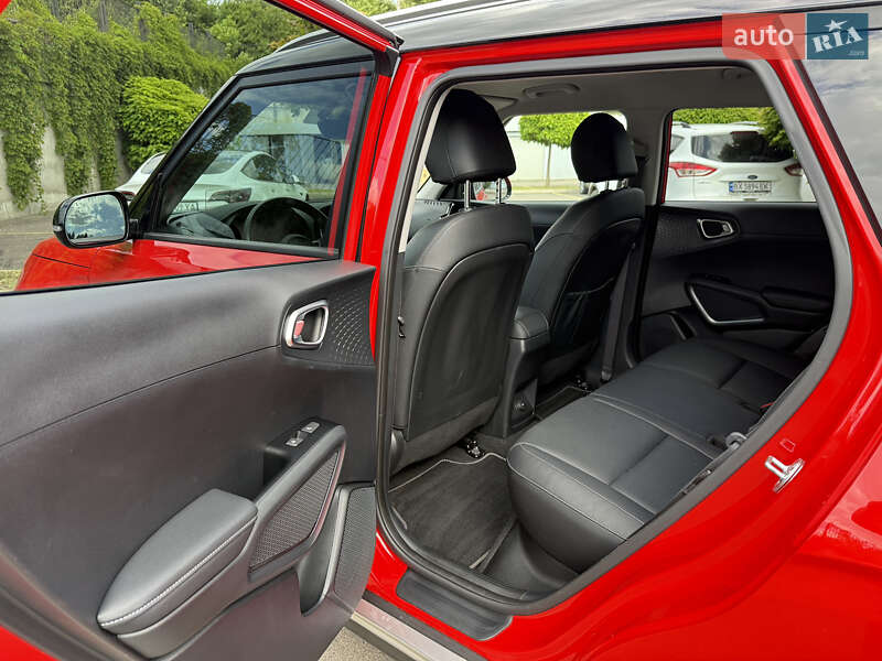 Позашляховик / Кросовер Kia Soul EV 2020 в Рівному