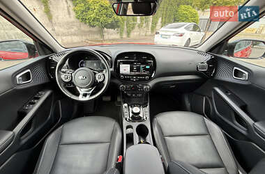 Внедорожник / Кроссовер Kia Soul EV 2020 в 