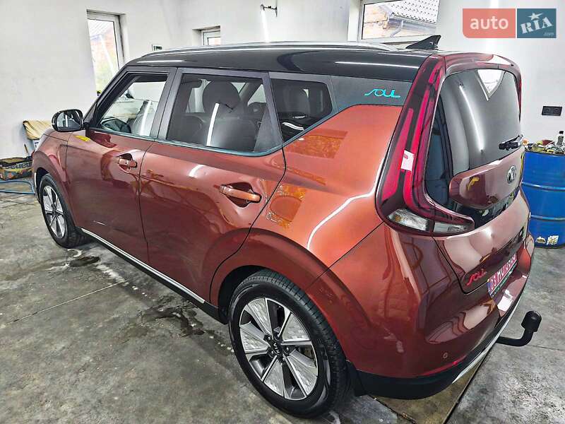Внедорожник / Кроссовер Kia Soul EV 2020 в Луцке