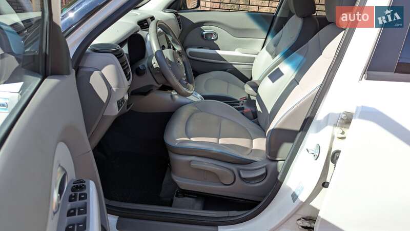 Внедорожник / Кроссовер Kia Soul EV 2018 в Киеве фото 11 Внедорожник / Кроссовер Kia Soul EV 2018 в Киеве