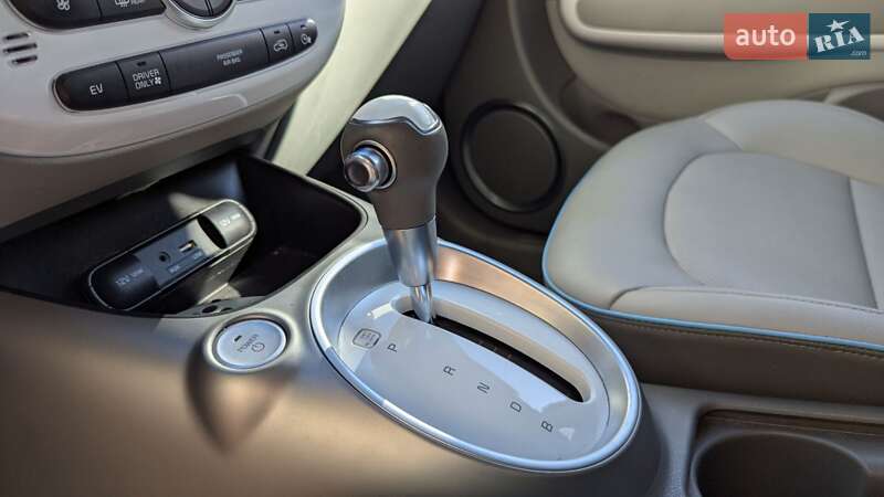 Внедорожник / Кроссовер Kia Soul EV 2018 в Киеве фото 28 Внедорожник / Кроссовер Kia Soul EV 2018 в Киеве