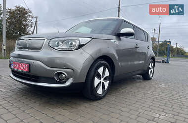 Внедорожник / Кроссовер Kia Soul EV 2015 в Луцке